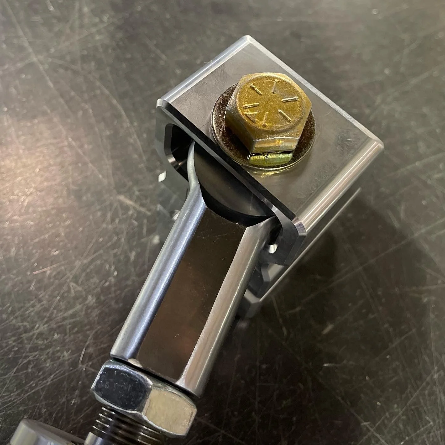 Double Shear Tie Rod Clamp - Hydraulic Assist - Image 10
