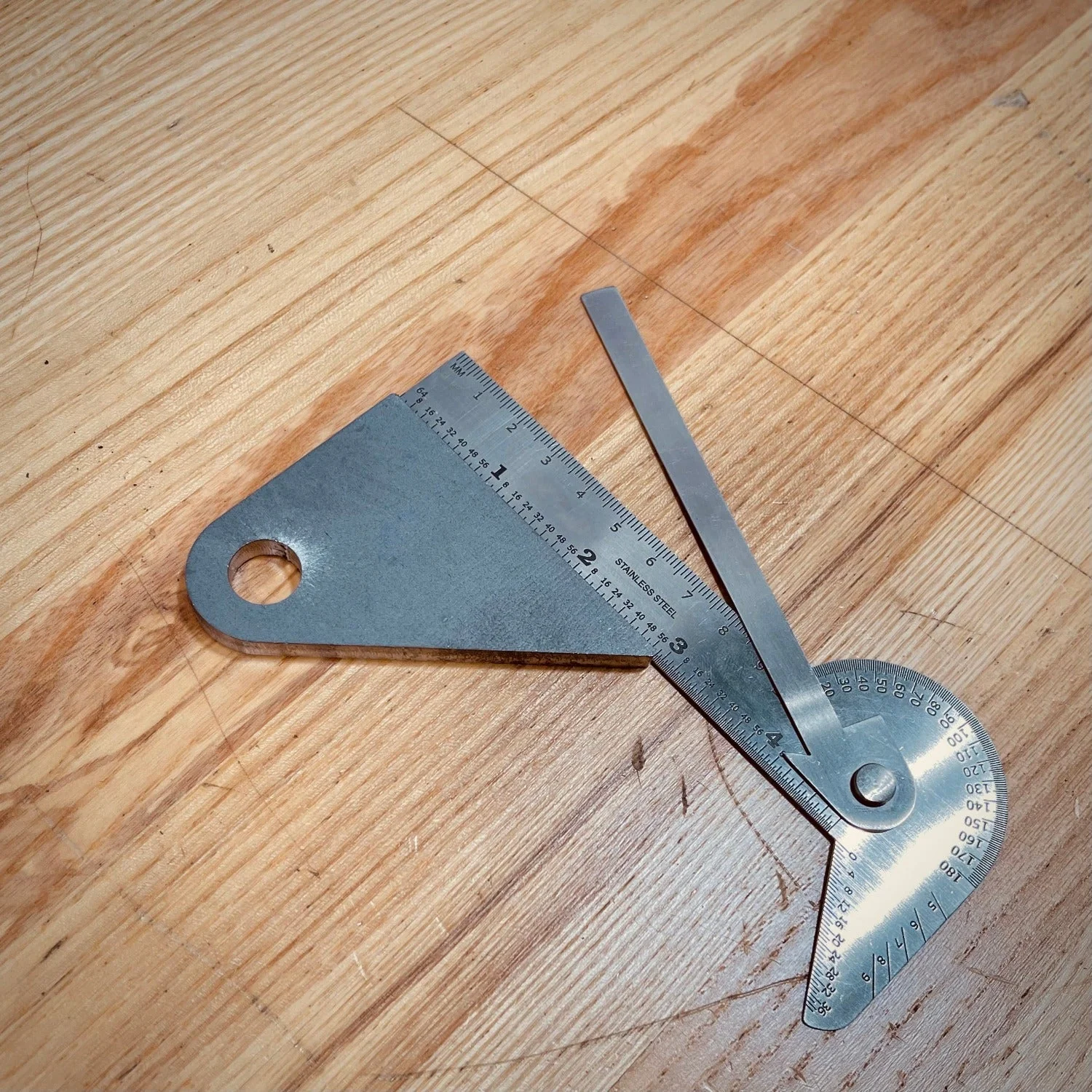 Fabricator Measuring & Layout Tool - Image 6